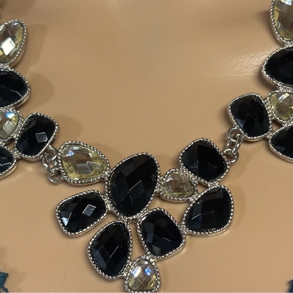 ❤️White House Black Market Onyx & Citrine Statement Necklace - Picture 2 of 3